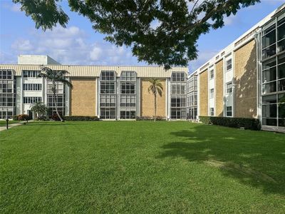 2970 NE 16th Ave #102B