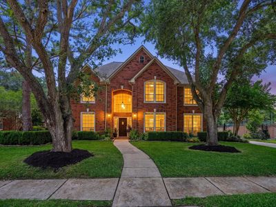 3302 S Lake Village Dr