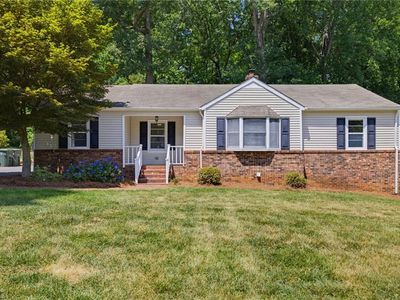Property at 168 Piccadilly Dr, Winston Salem, NC