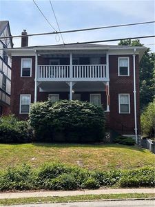 5626-5628 Northumberland St