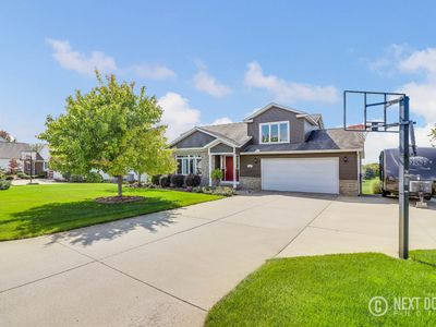1645 Garden View Dr