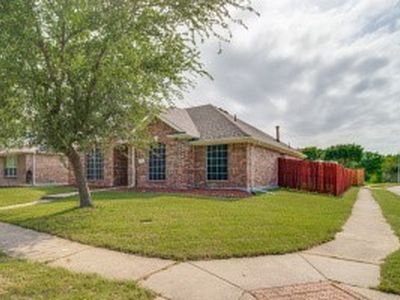 3111 Caddo Ln