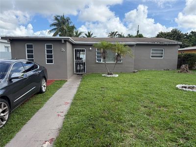 25 NE 169th St