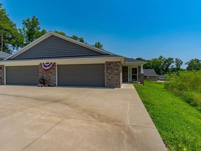 5433 Riley Ln #A