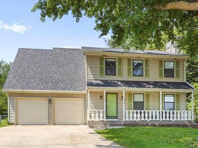 1305 N Hunter Dr