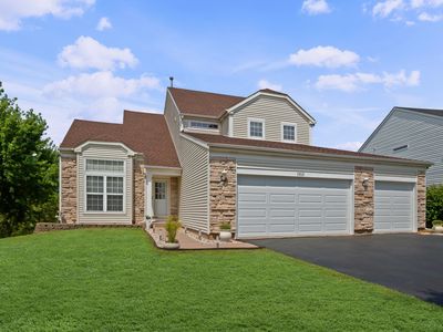 1910 Prairie Path Ln