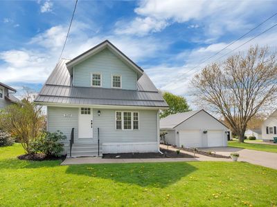 2110 Saltsman Rd