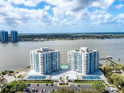 925 N Halifax Ave APT 609