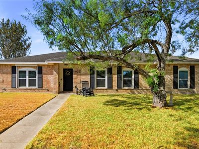 5037 Maylands Dr