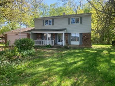 Property at 179 Ashwood Dr, Avon Lake, OH