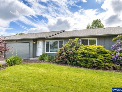 1020 45th Ave NE