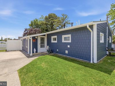 423 W Cala Breeze Way