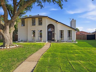 7606 Beverly Dr