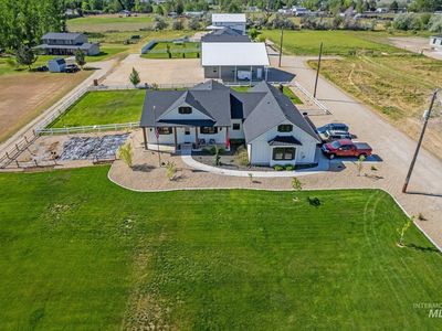 17220 Colbey Ln
