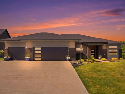 2104 Golfview Dr
