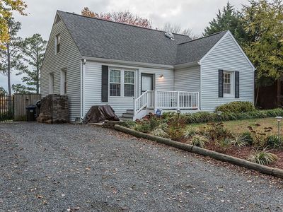 7616 Old Linton Hall Rd