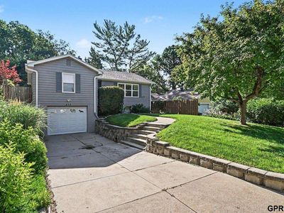 835 S 67th Ave