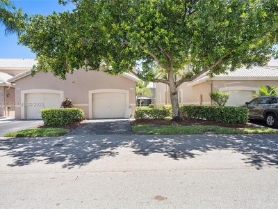 2224 Salerno Cir