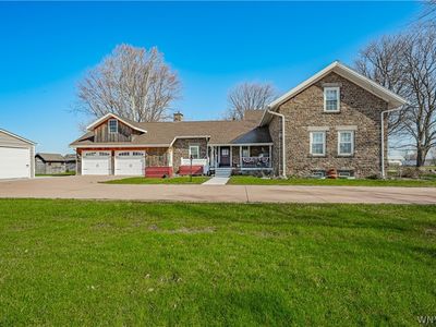 2804 Maple Rd