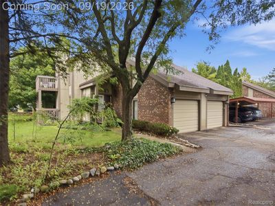 7351 Brynmawr Dr