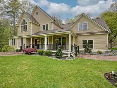 38 Bassett Lane
