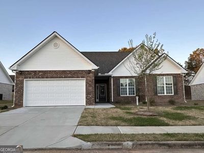 Property at 821 Crossroads Ct, Social Circle, GA