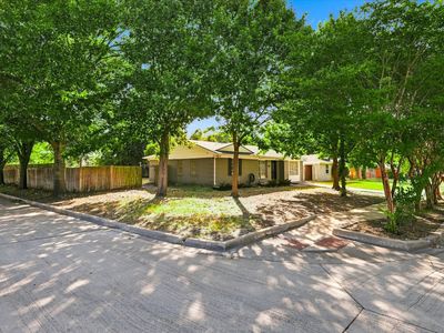 2129 Diane Dr