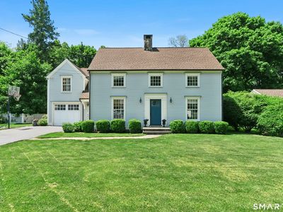 8 Glenwood Drive