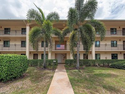 5767 Deauville Cir