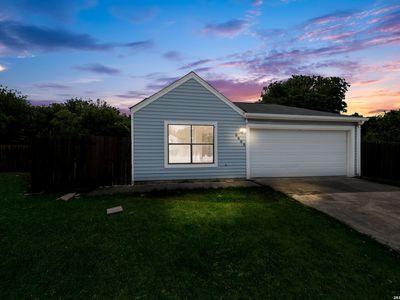 6098 GLACIER SUN DR