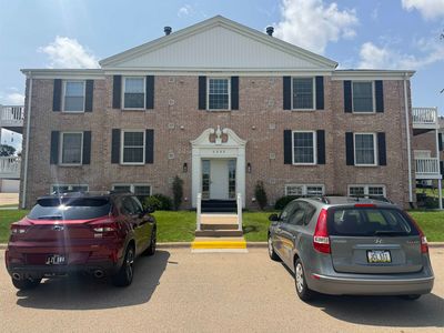 2335 Coventry Park Unit 202