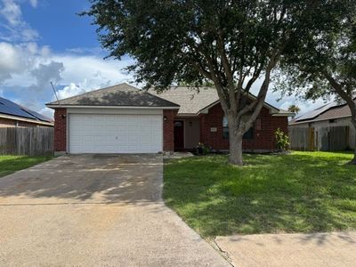 2276 Hillcrest