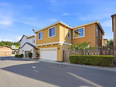 403 Pioneer Ln