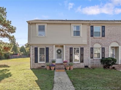 416 Kirkcaldy Ct