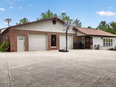 6442 State Road 158