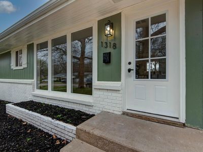 1318 S Newton Avenue