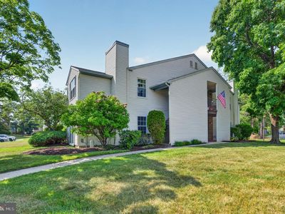10 Village Ct