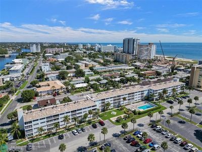 3211 NE 8th St UNIT 106E