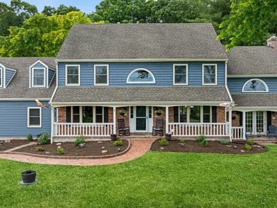 5 Jenny Jump Ct