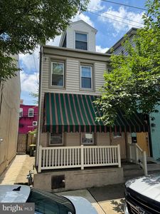 Property at 22 E New St, Lancaster, PA