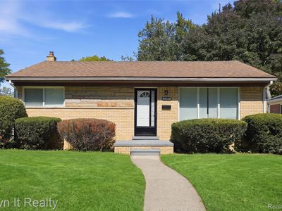 1721 Rowland Ave