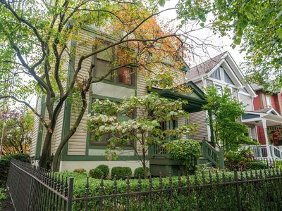 344 W 4th Ave