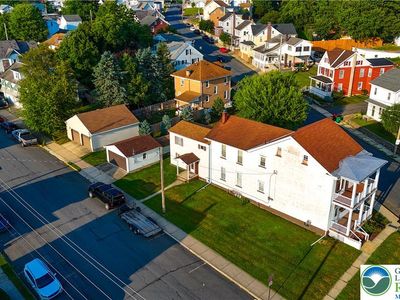 385 Bridge St