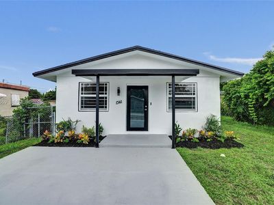 1341 NW 75th St