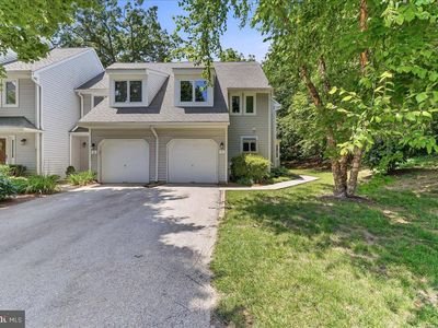 1 W Jonathan Ct #1