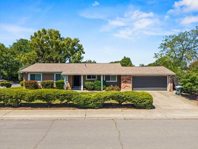 8511 Erinbrook Way