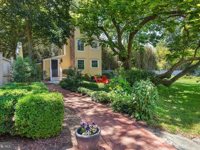 114 Front St