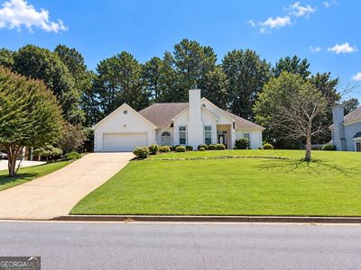 1090 Swan Mill Ct