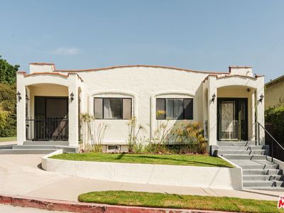 2933 Swan Pl