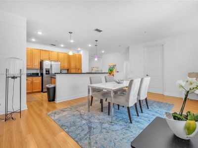 612 NW 38th Cir #612